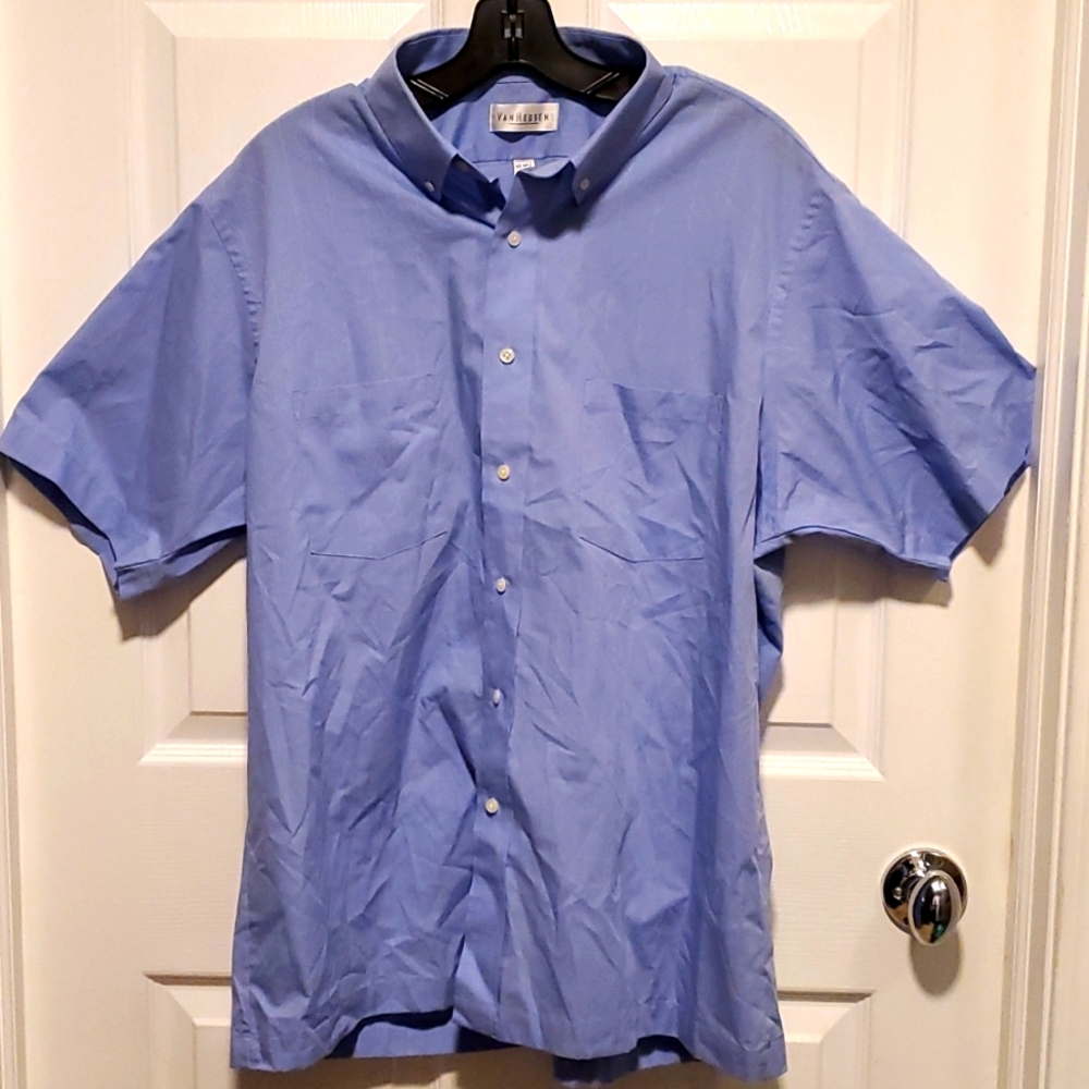 Van Heusen Wrinkle Free Men's Button-Down Short Sleeve Shirt - Size 16-16 1/2, L